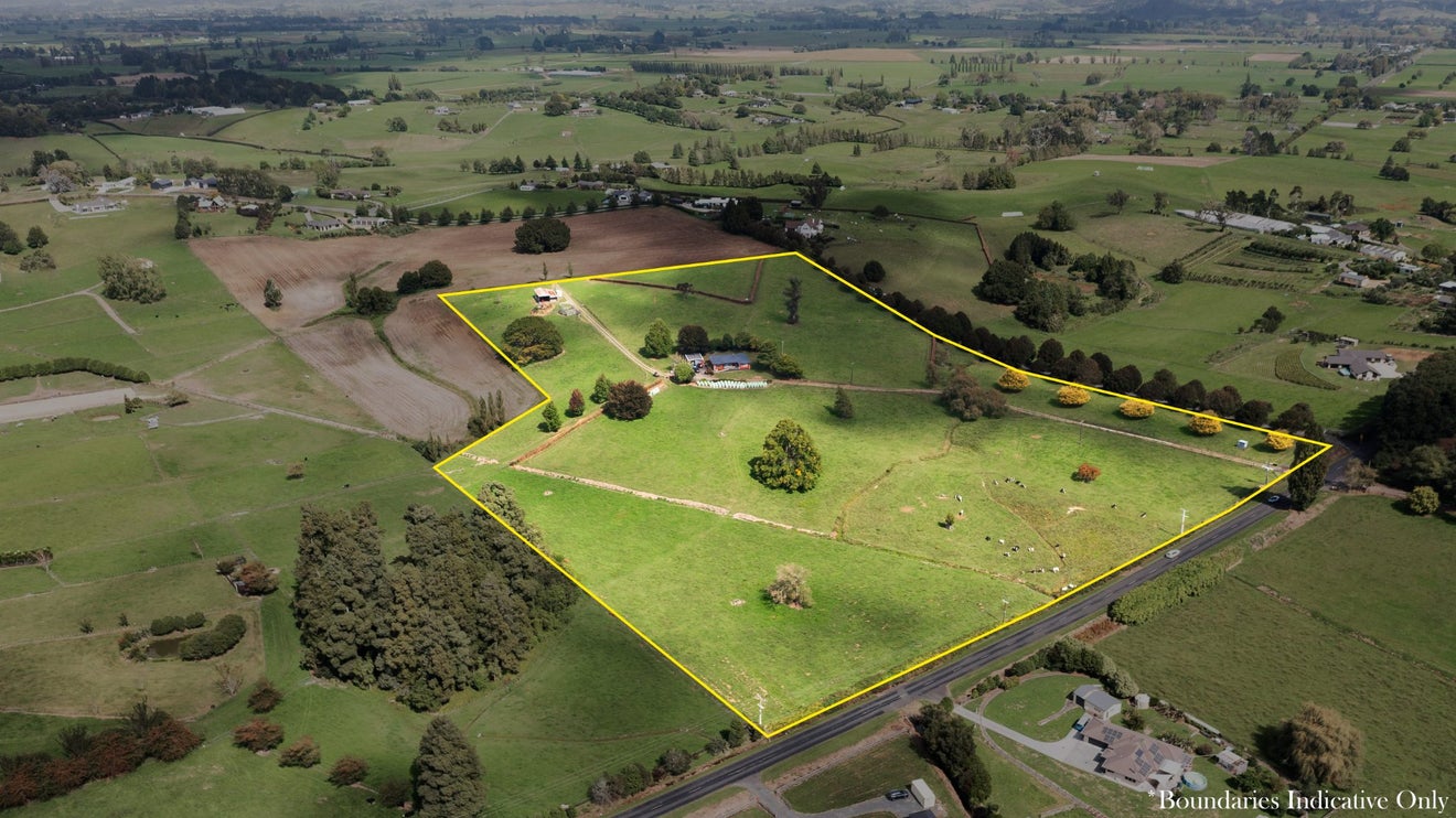 186 Koromatua Road, Temple View, Hamilton - Carousel 1