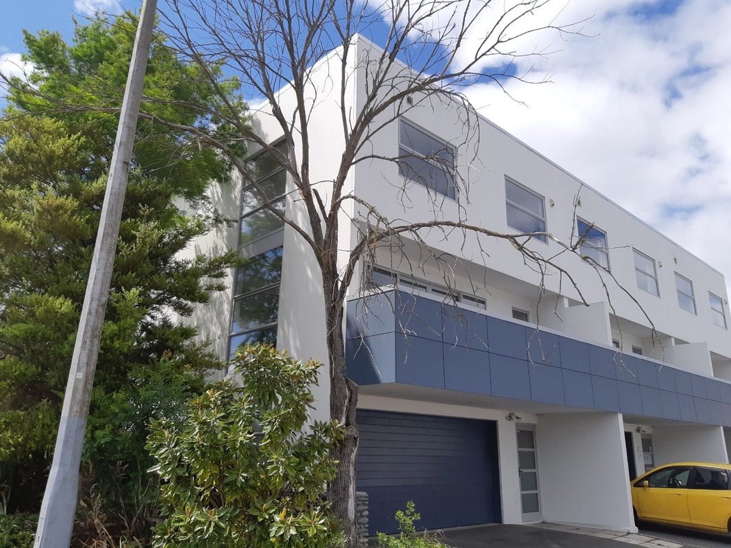 88A Edgeware Road, St Albans, Christchurch - Carousel 1