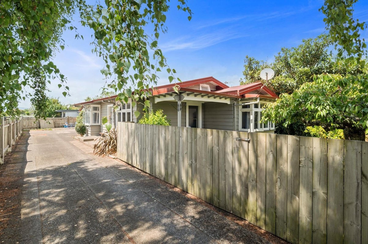 8 Ann Street, Victoria, Rotorua - Carousel 1