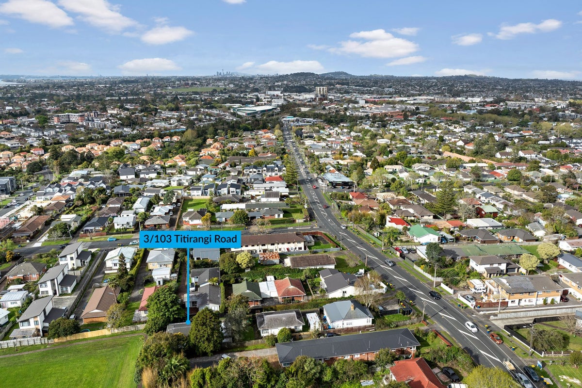 3/103 Titirangi Road, New Lynn, Auckland - Carousel 17