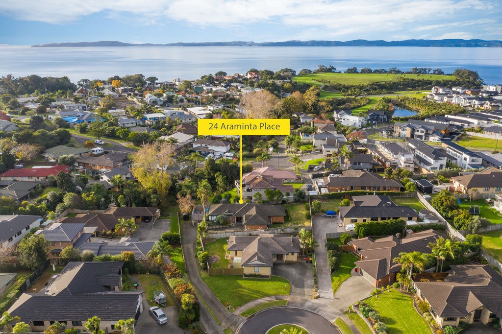 24 Araminta Place, Beachlands, Auckland - Carousel 2