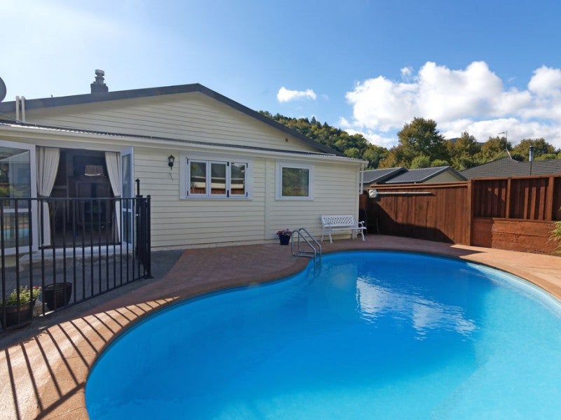 182 Nile Street, Maitai, NELSON - Carousel 18