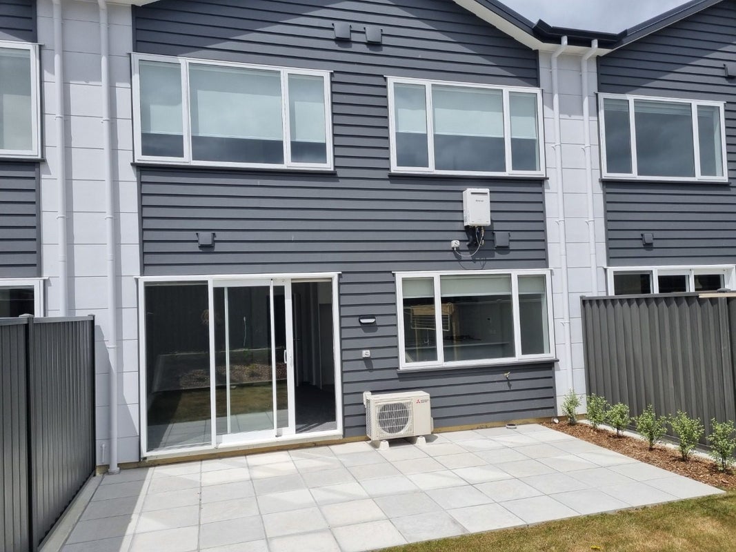 40 Pateke Drive, Kenepuru, Porirua - Carousel 1