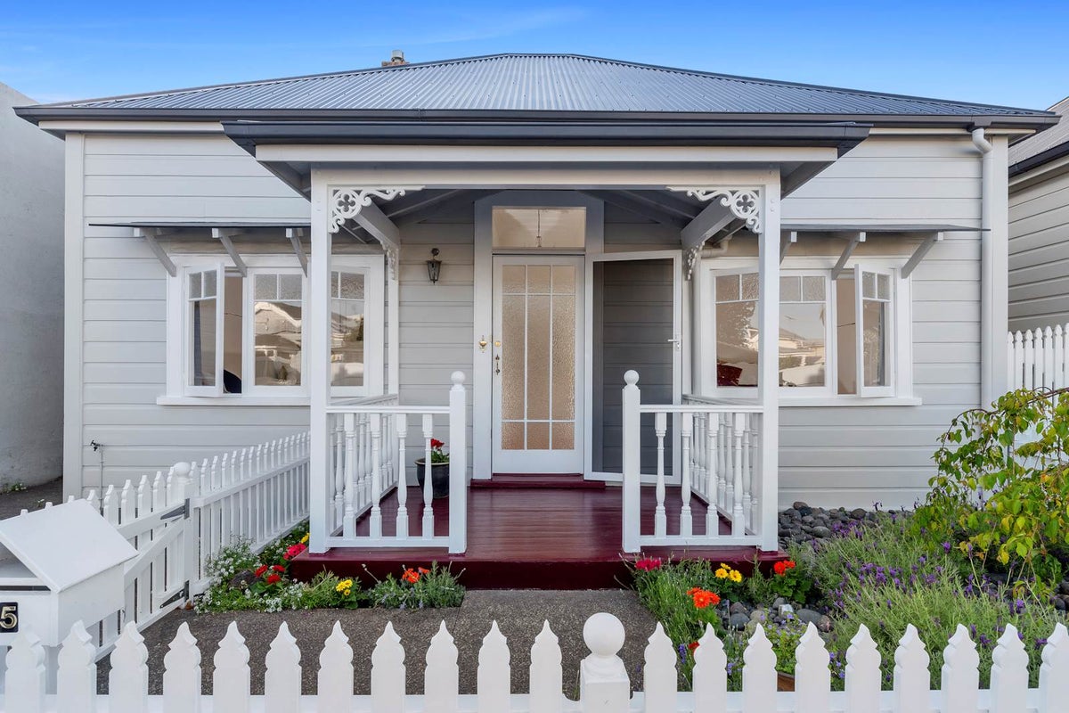 25 Anne Street, Devonport, Auckland - Carousel 1