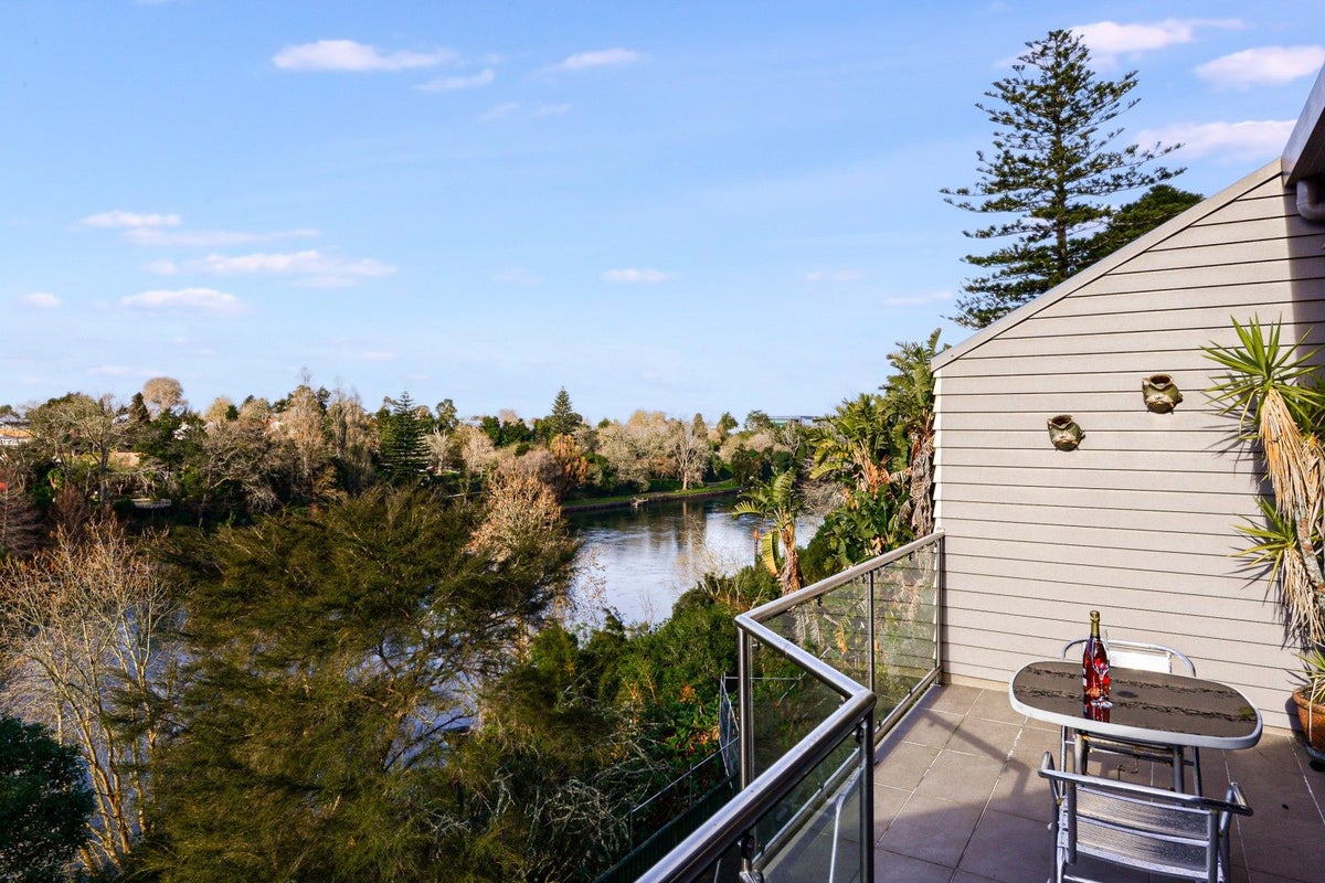 6/238 Victoria Street, Hamilton Central, Hamilton - Carousel 2