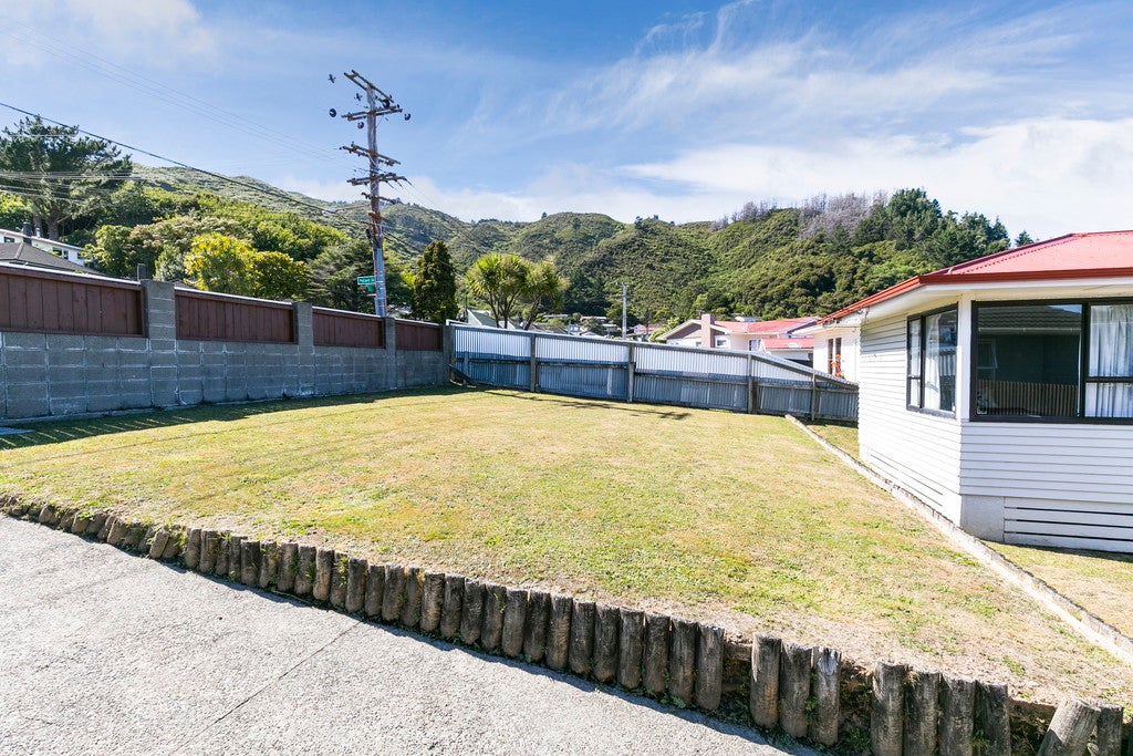 36 Castlerea Street, Wainuiomata, Lower Hutt - Carousel 2