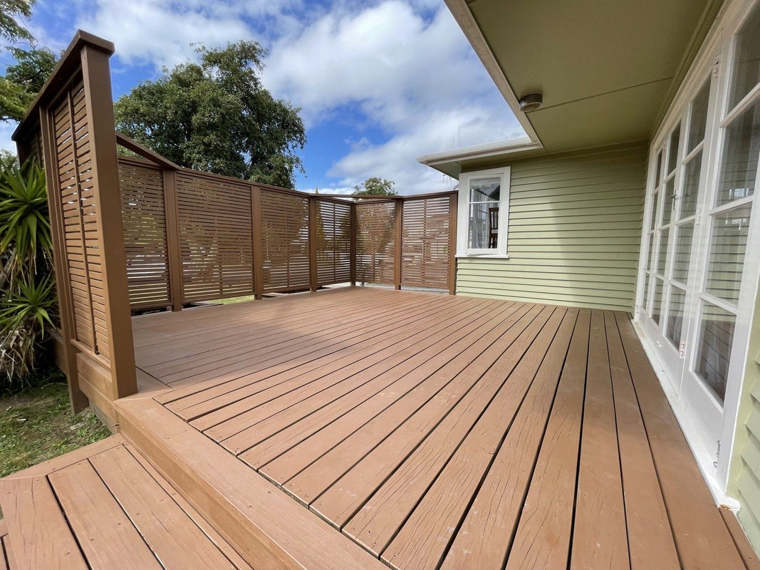 36 Newbury Street, Awapuni, Palmerston North - Carousel 11
