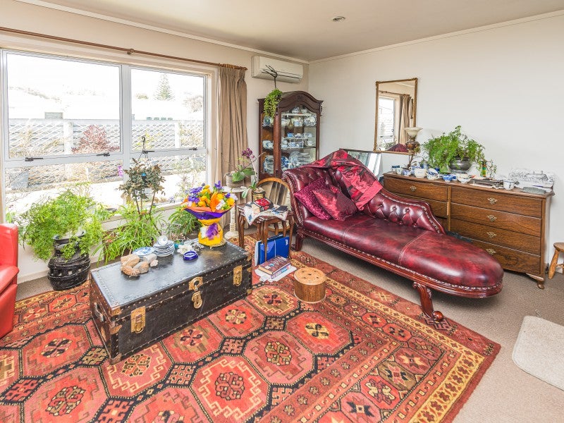 14A Hakeke ST, Whanganui East, Whanganui - Carousel 2