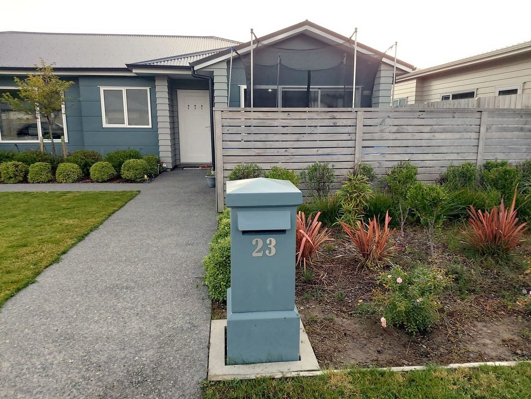 23 Grovedale Square, Wainuiomata, Lower Hutt - Carousel 2