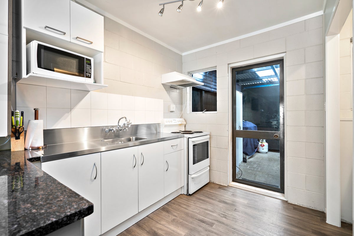 26A Tennyson Street, Leamington, Cambridge - Carousel 1