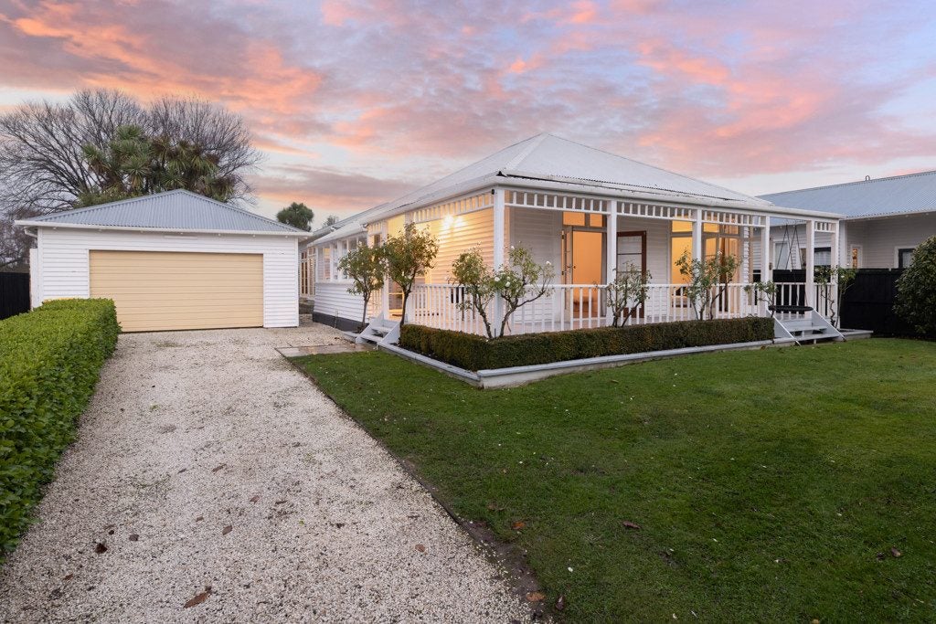 28 Cleveland Street, Edgeware, Christchurch - Carousel 28