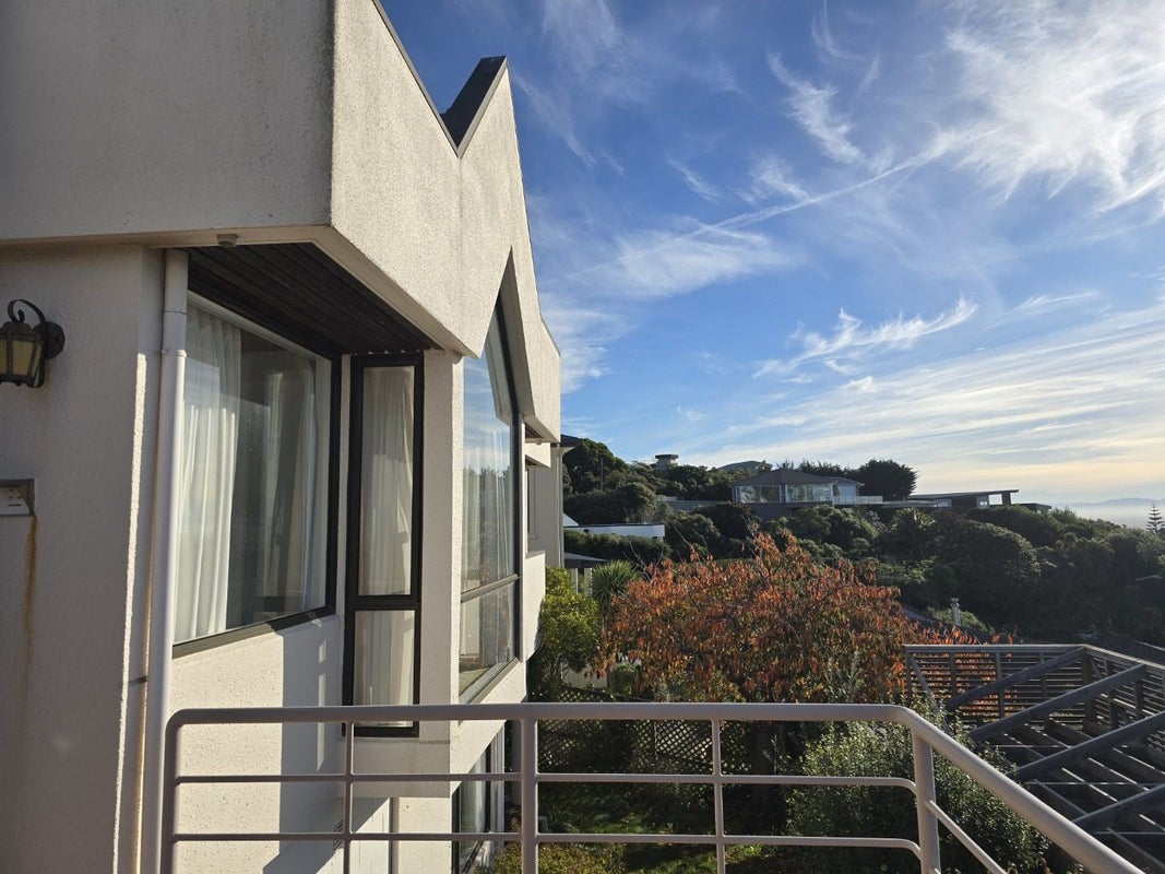 2/17 Belleview Terrace, Mount Pleasant, Christchurch - Carousel 1
