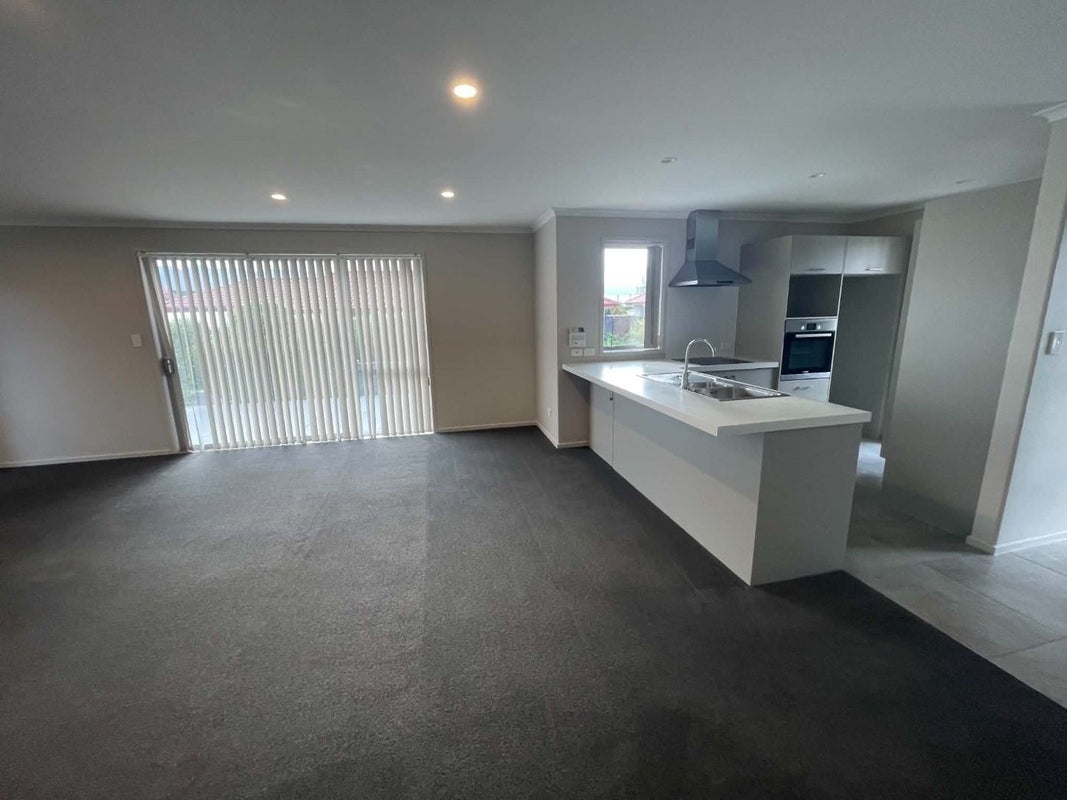 4 Muirfield Crescent, Aongatete, Katikati - Carousel 2