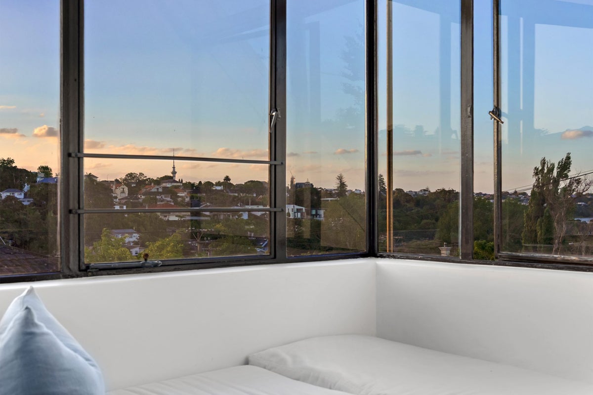 20 Walton Street, Remuera, Auckland - Carousel 20