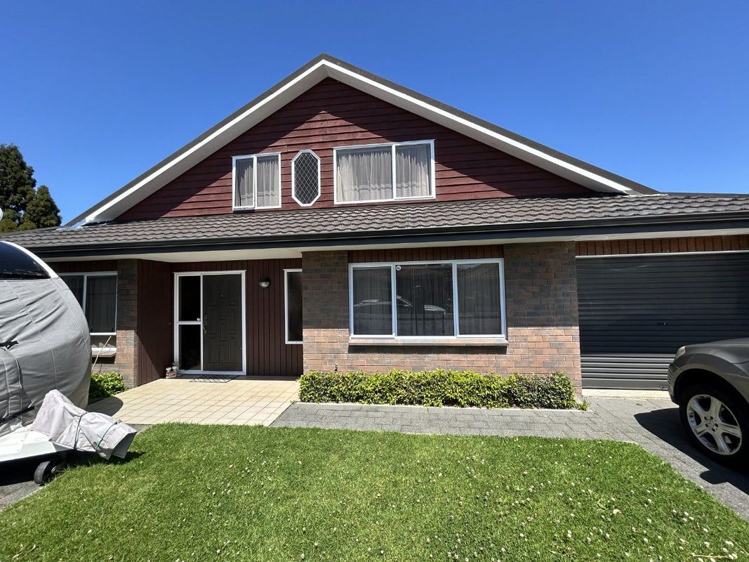1 Wordsworth Place, Kensington, Whangarei - Carousel 1