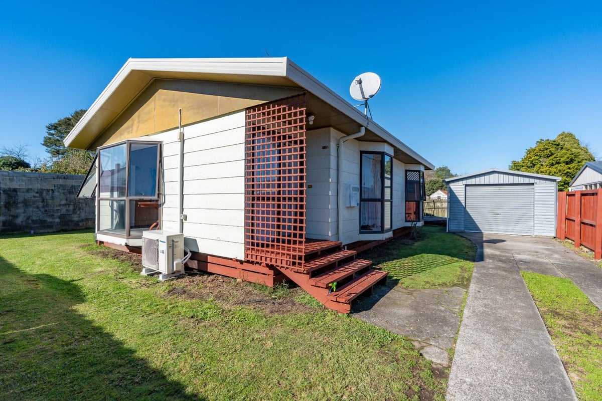 16A Tranmere Road, Fairfield, Hamilton - Carousel 1
