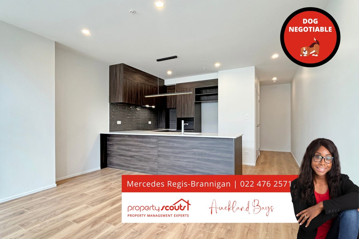 12/18 Karengo Street, Long Bay, Auckland - Carousel 1