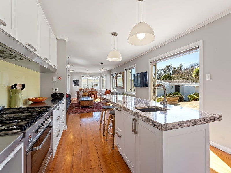 29 Doone Street, Lynmouth, New Plymouth - Carousel 2