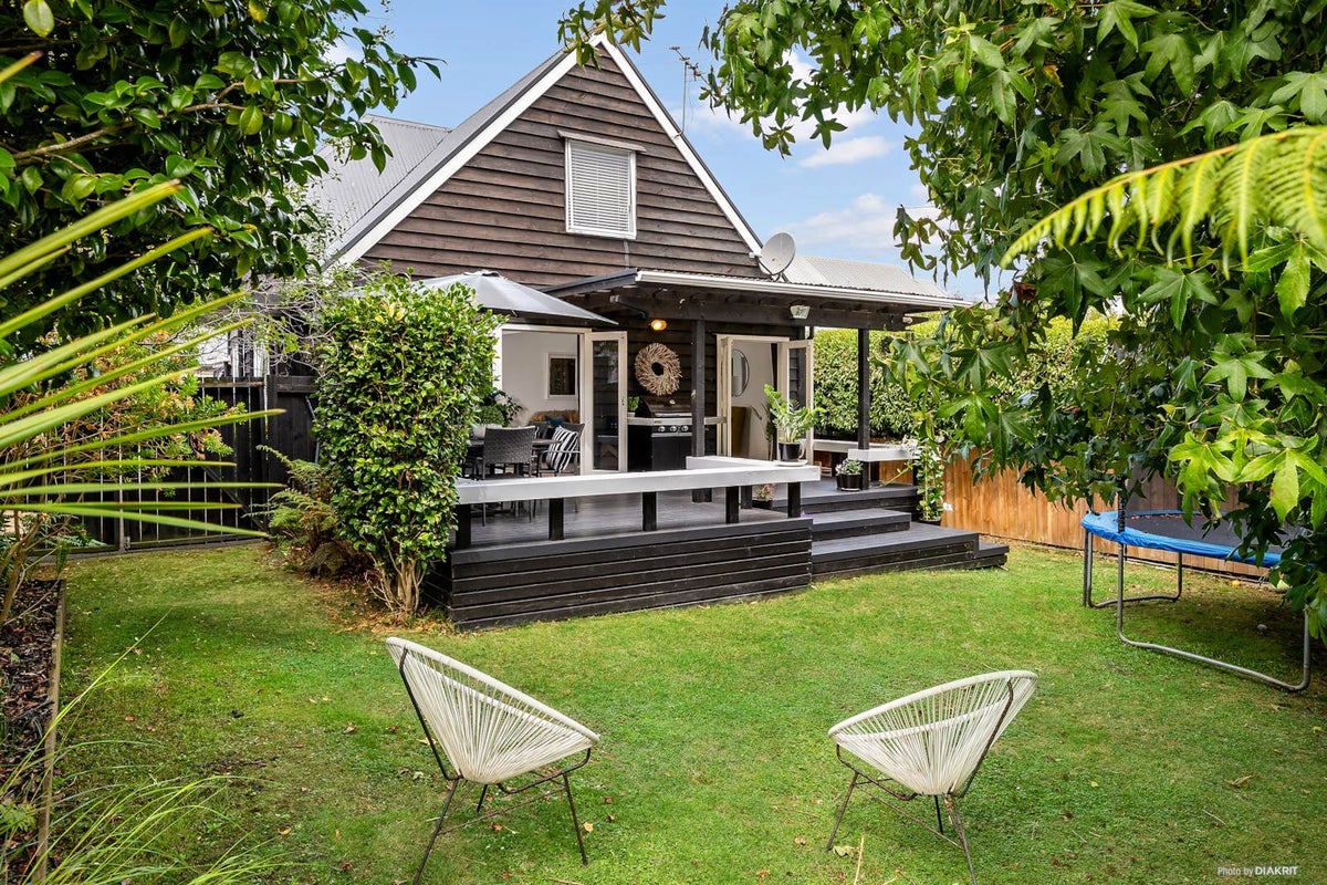 3/32 Moana Avenue, Onehunga, Auckland - Carousel 2