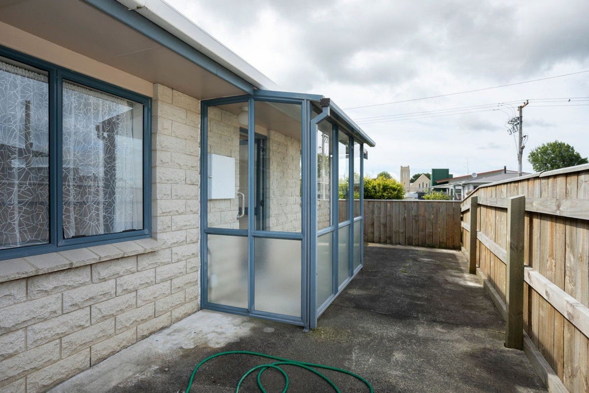 19A Burns Street, Dannevirke - Carousel 23