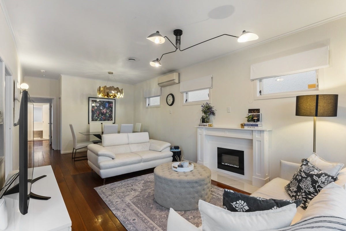 1/7 Evan Street, Belmont, Auckland - Carousel 2