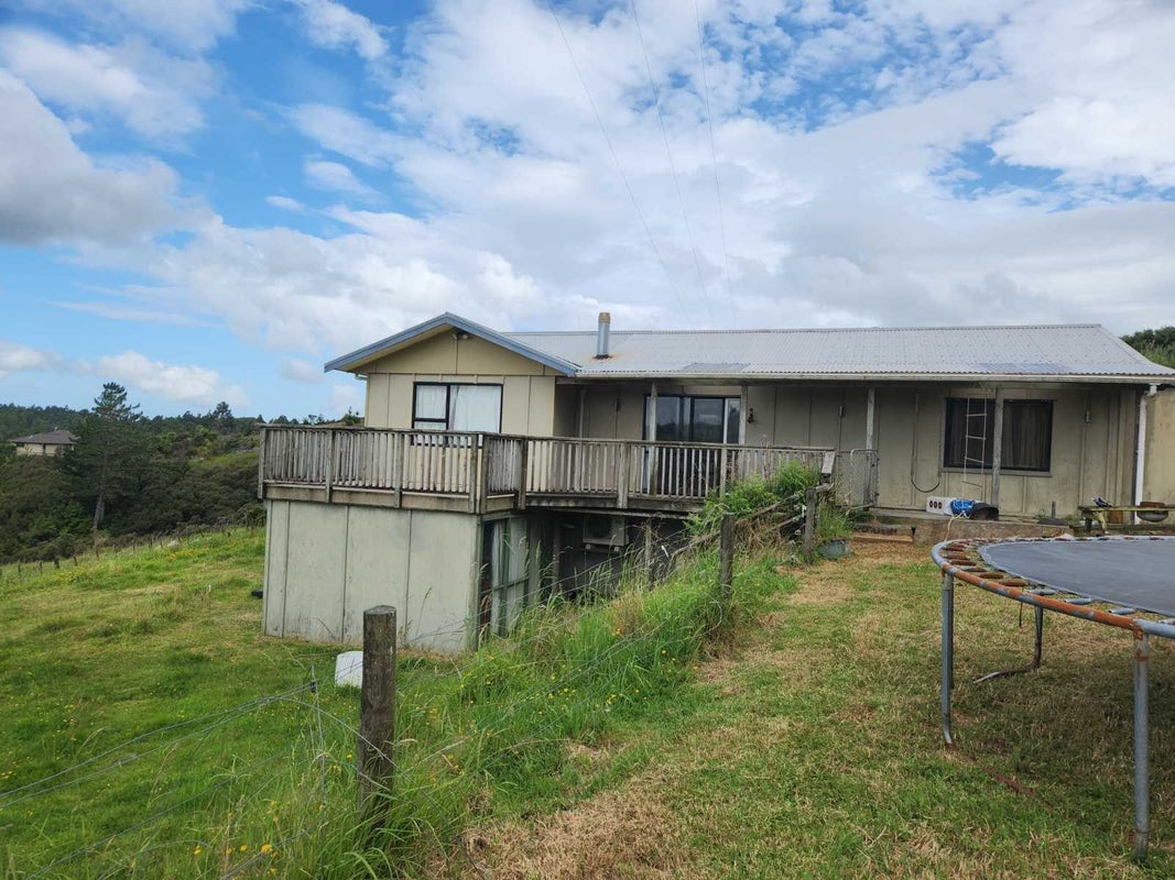 101 Gomez Road, Hikurangi, Hikurangi - Carousel 2