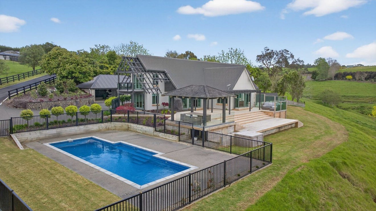 333 Tuhimata Road, Drury - Carousel 2