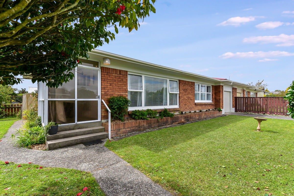 10A Walter Street, Fairfield, Hamilton - Carousel 1