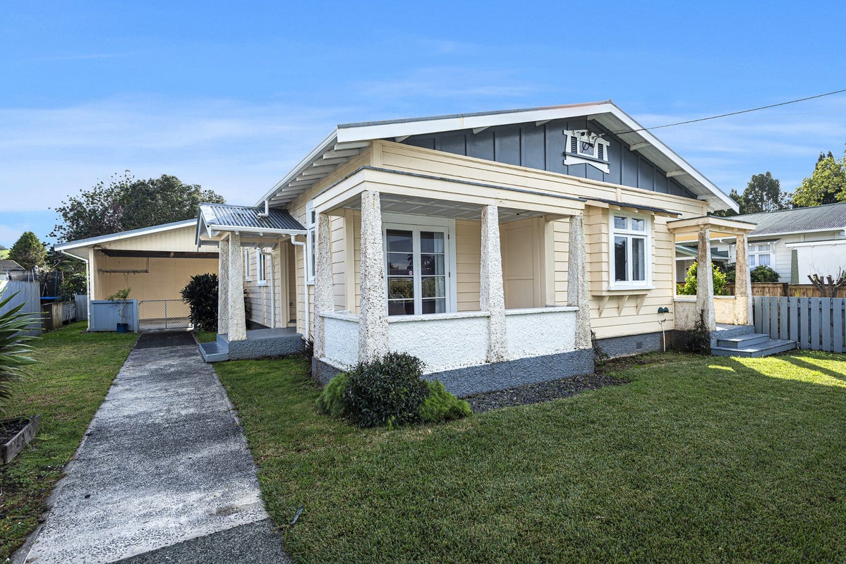 11 Moody Avenue, Whau Valley, Whangarei - Carousel 1