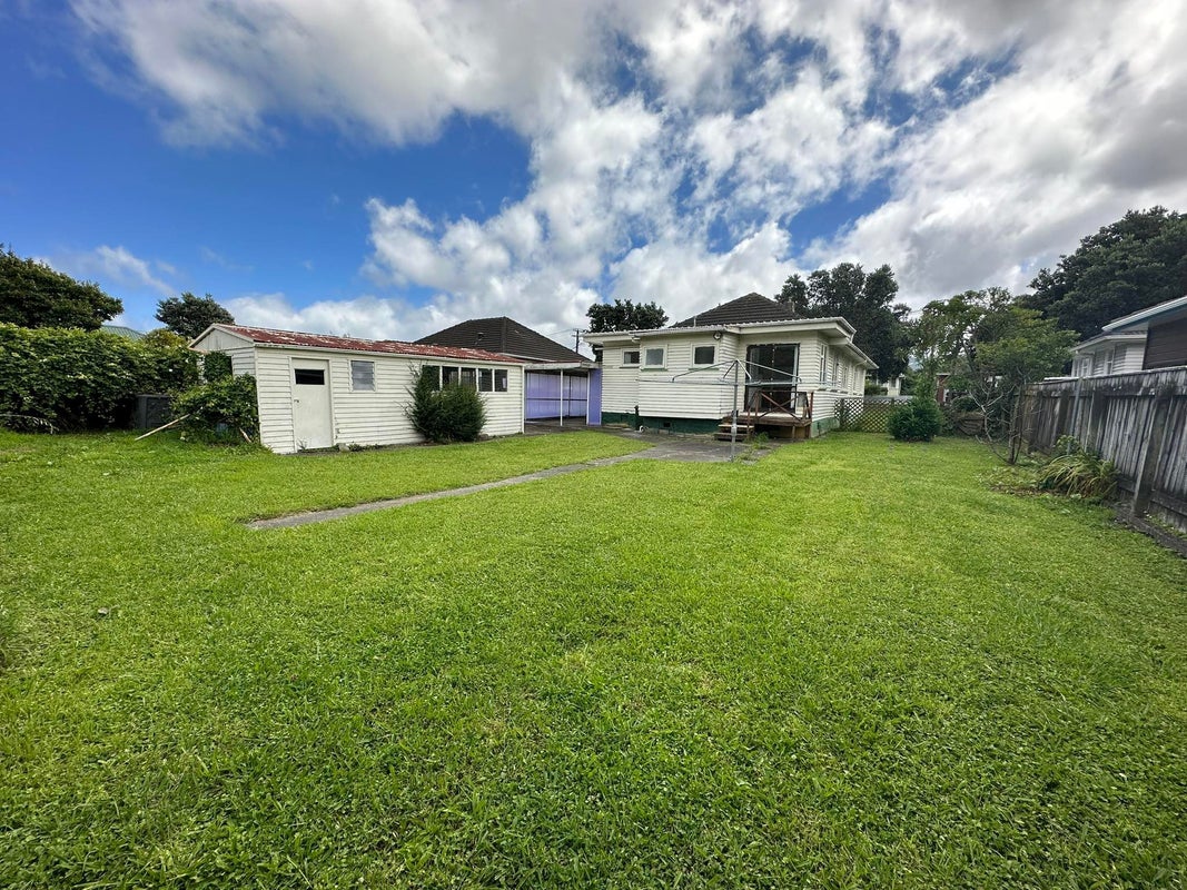 29 Godley Street, Waterloo, Lower Hutt - Carousel 11
