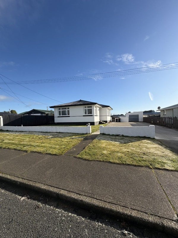 92 Oreti Street, Kingswell, Invercargill - Carousel 1