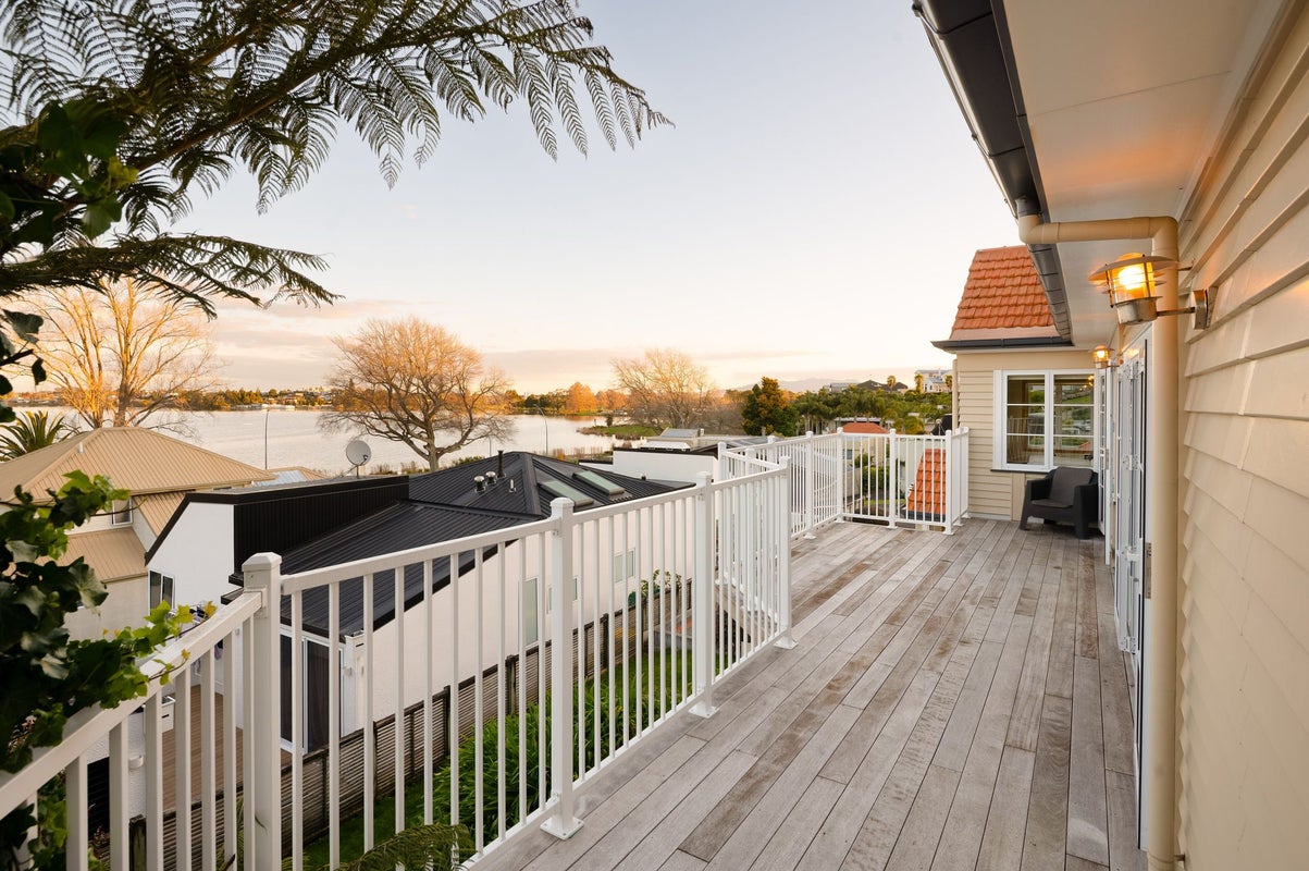 5 Fowlers Avenue, Frankton, Hamilton - Carousel 2