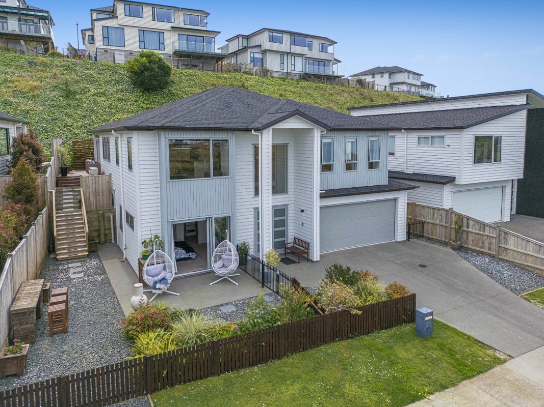 140 Arran Point Parade, Orewa, Orewa - Carousel 25