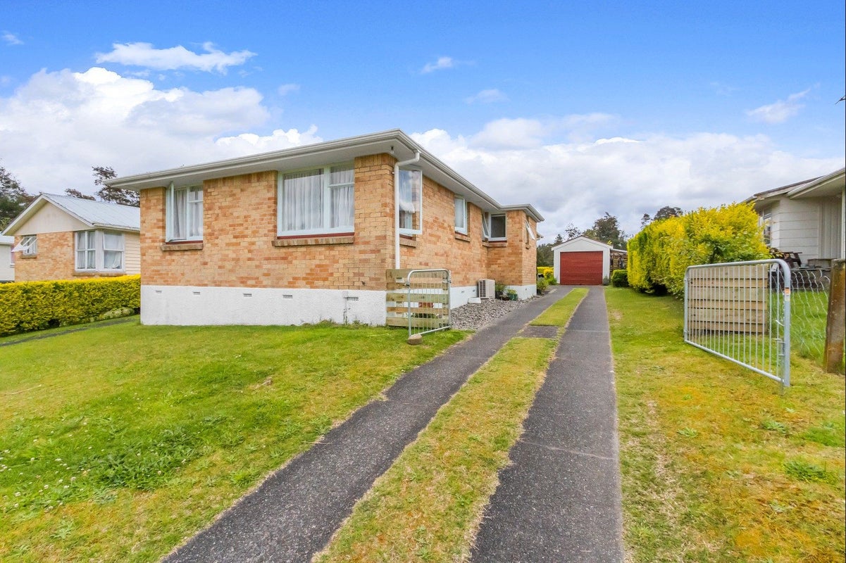 69 Roslyn Street, Taumarunui, Taumarunui - Carousel 1