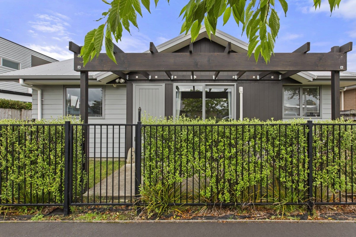 1/34 Lyon Street, Frankton, Hamilton - Carousel 1