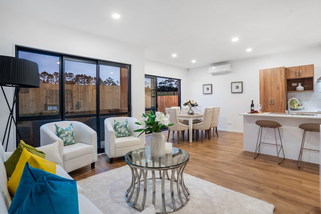 15 Dinaric Lane, Westgate, Auckland - Carousel 2