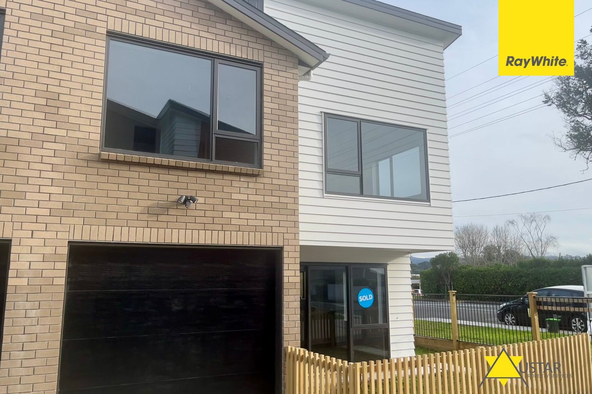 12/100 Seymour Road, Sunnyvale, Auckland - Carousel 16