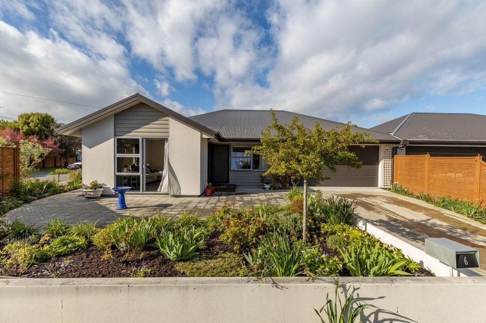 3/6 Buxton Terrace, Saint Martins, Christchurch - Carousel 1