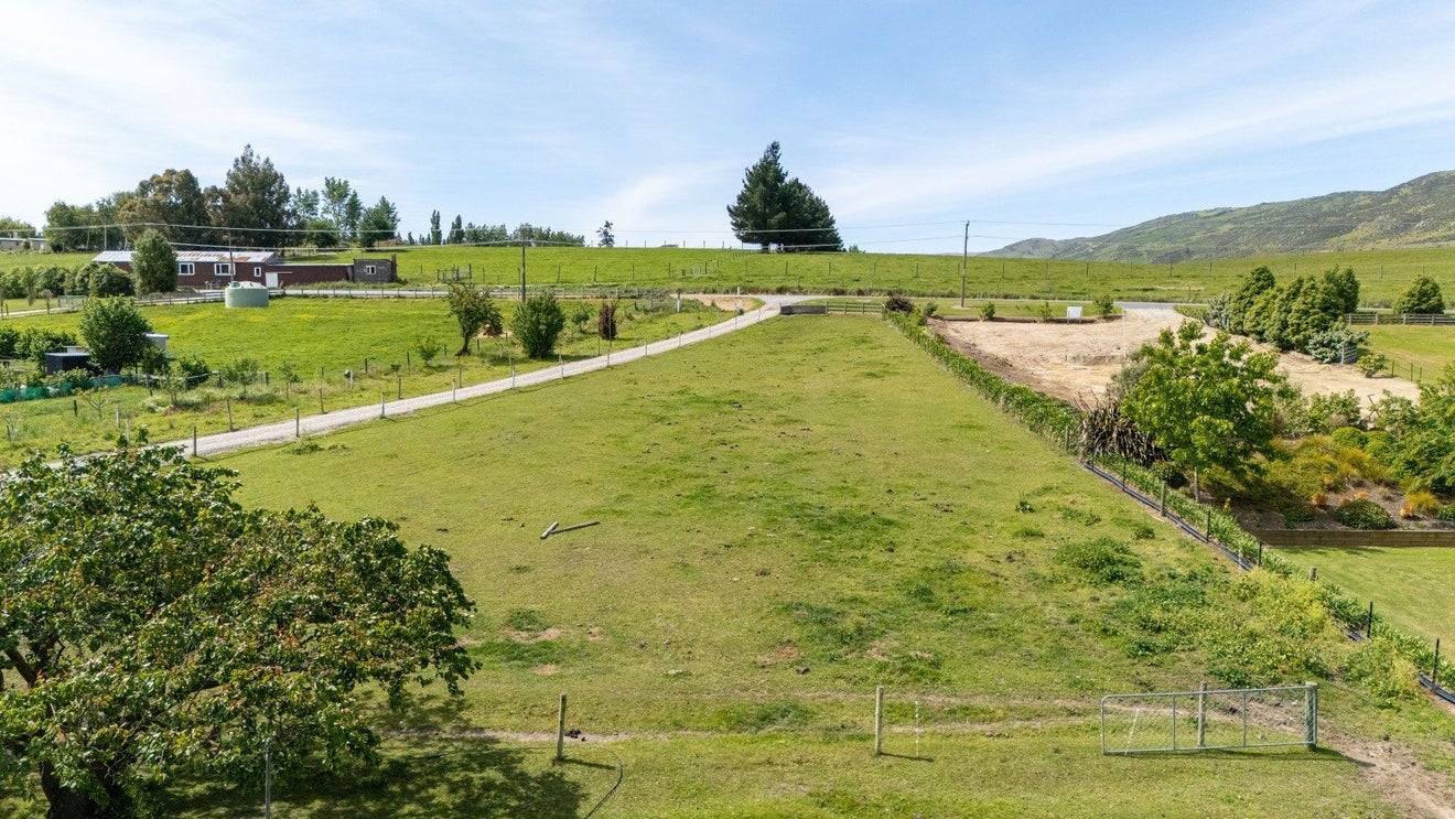 153 East Road, Reporoa - Carousel 28