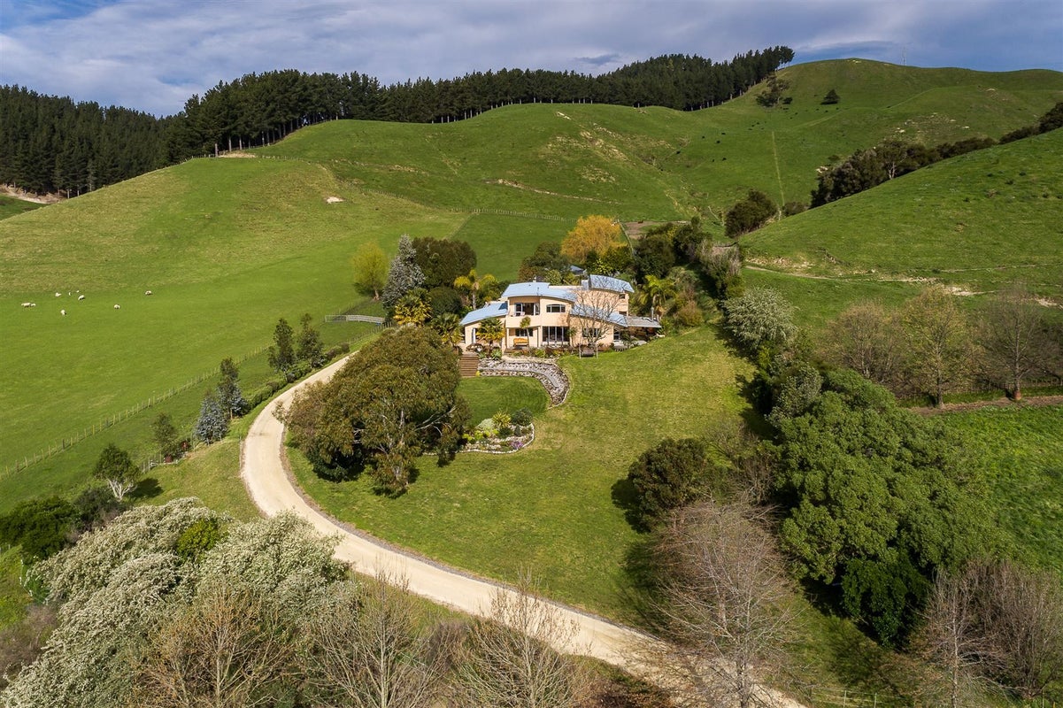 409 Seafield Road, Eskdale, Napier - Carousel 22