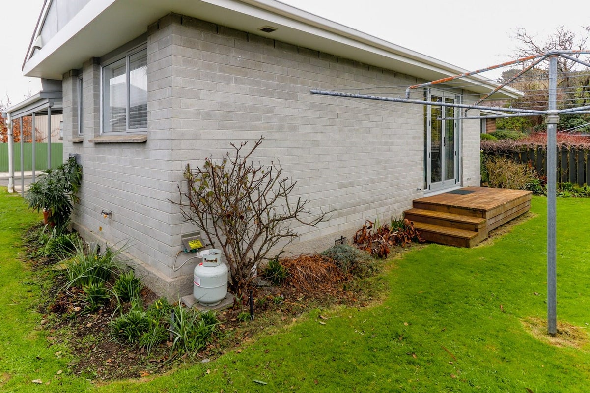 2/196 Mary Street, Richmond, Invercargill - Carousel 1