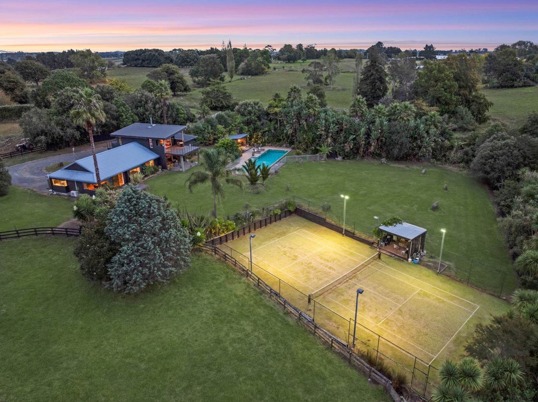 1 John Hindmarsh Road, Karaka, Papakura - Carousel 2