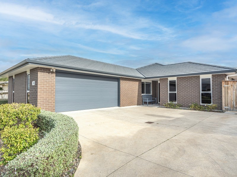 23 Buckingham Place, Springvale, Whanganui - Carousel 1