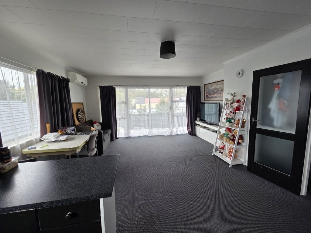 65 Thomson Street, Avenal, Invercargill - Carousel 6