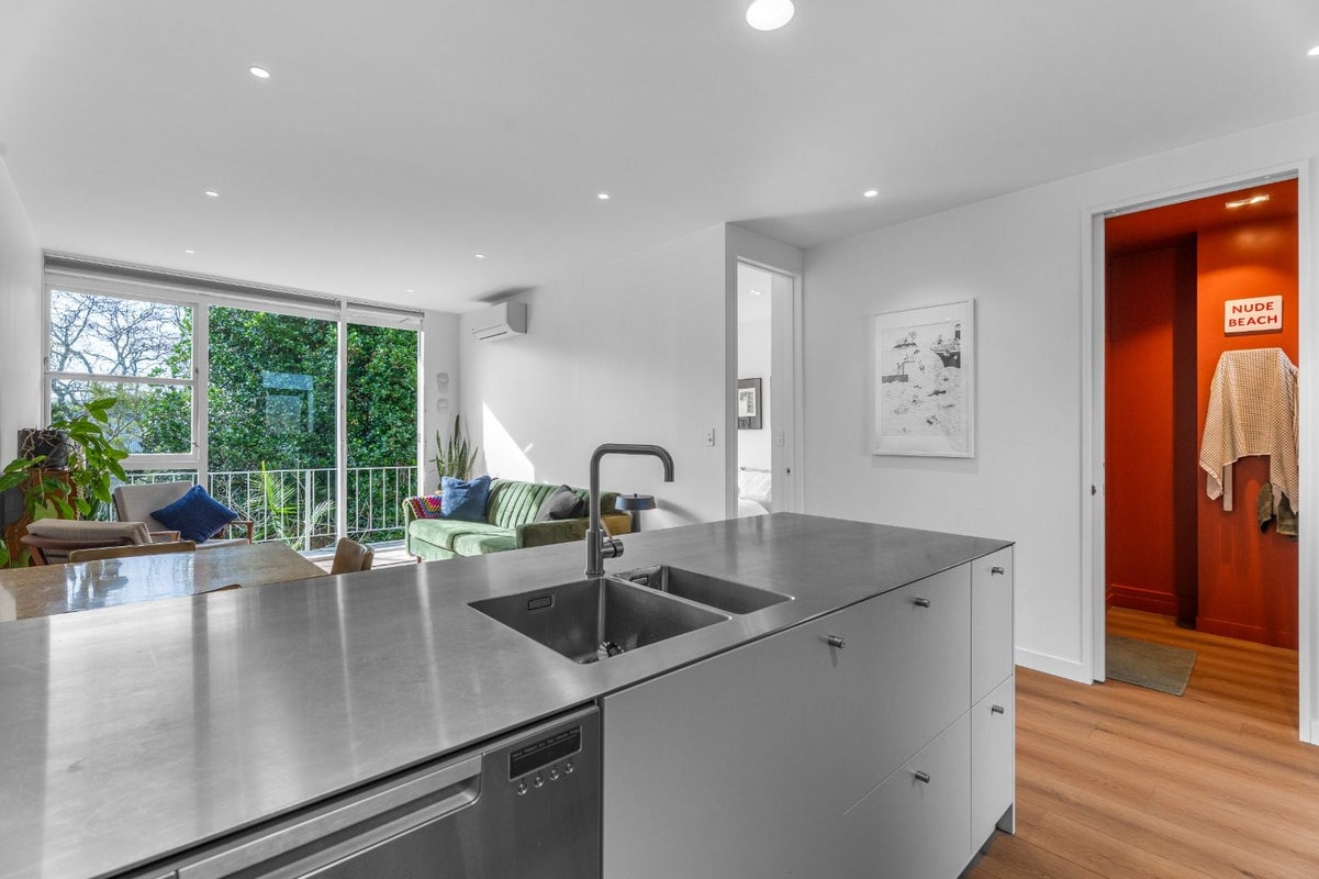 39/18 Edenvale Crescent, Mount Eden, Auckland - Carousel 2