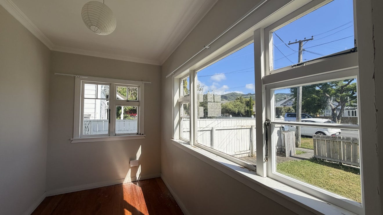18 Epuni Street, Hutt Central, Lower Hutt - Carousel 2