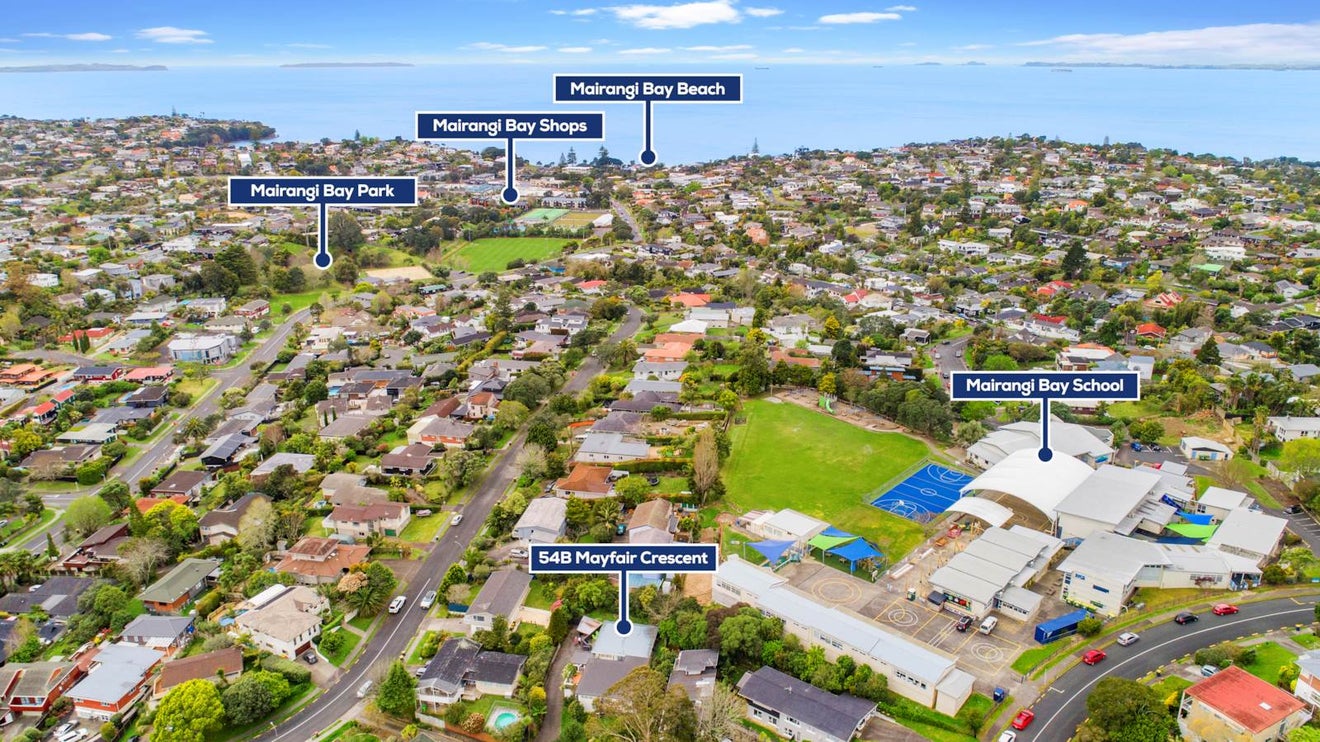 2/54 Mayfair Crescent, Mairangi Bay, Auckland - Carousel 1