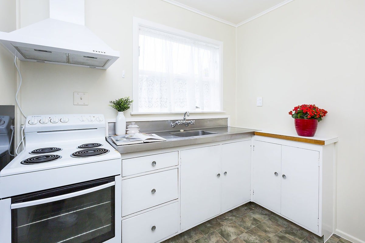 4/48 Merton Street, Trentham, Upper Hutt - Carousel 2