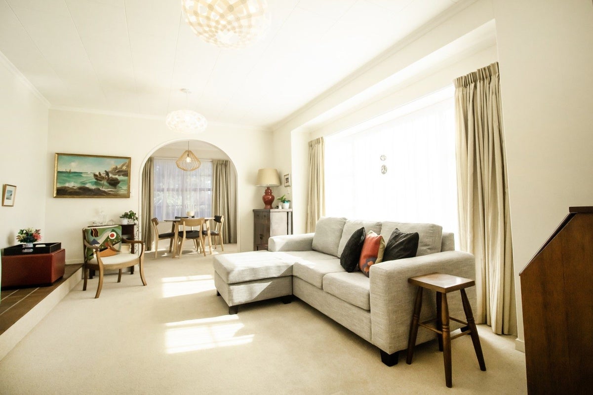 1A Huata Place, West End, Palmerston North - Carousel 2