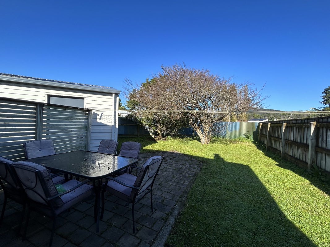 20 Dunn Street, Wainuiomata, Lower Hutt - Carousel 14